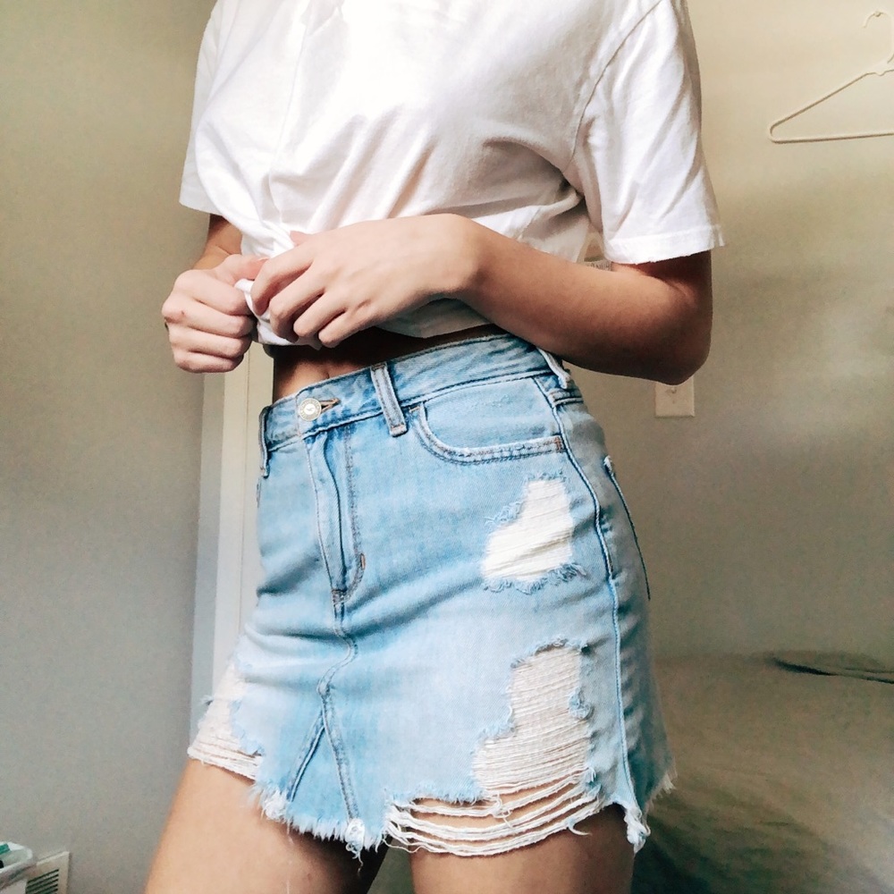 Mini skirt!